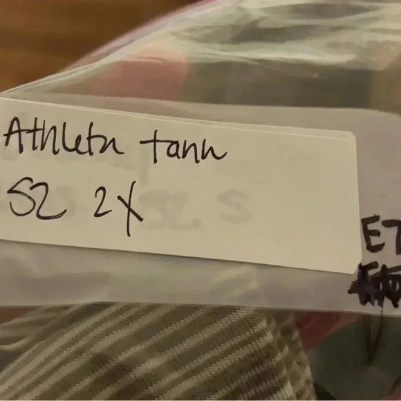 Athleta Women’s Cloudlight Muscle Tank Striped Tuscan Olive SZ 2X (E7) - Picture 9 of 9